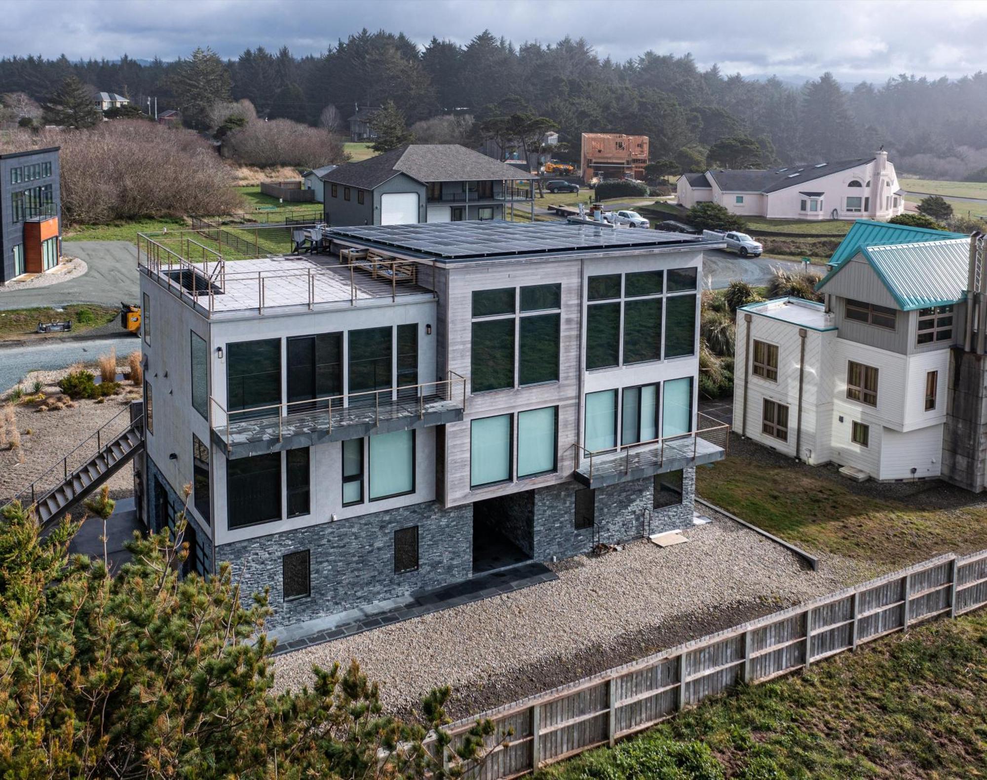 Single Family Home Бандон Экстерьер фото